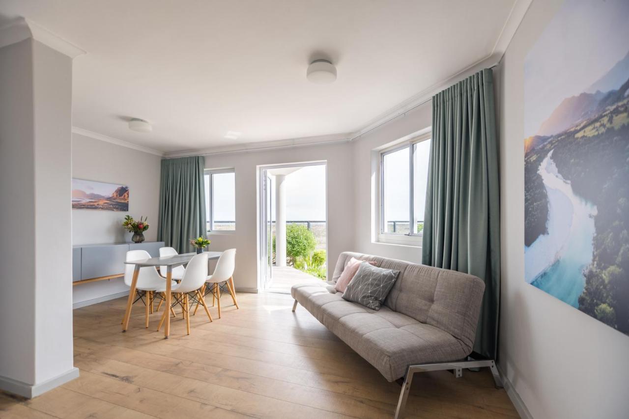 Ocean12 Guesthouse Sunset Beach Cape Town Luaran gambar